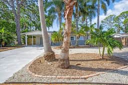 4BR Pool Home Downtown & Lido Beach Pet Friendly