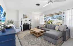 Baycrest Bungalow | Walk to Beaches & Shops on Venice Island