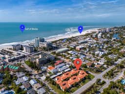 Lido Beach Coastal Escape Near Beach