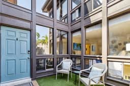 The Lido Loft  2-Story Condo, Walk to Lido Beach - Image 5