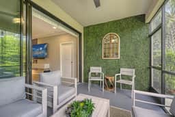 Resort Full Living