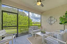 Resort Full Living