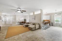 Salt pool, long stays welcome, 4BR  home