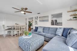 Sarasota Sunhaven – Home Near Beaches!