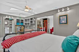 Sapphire Shores Studio | King Bed - Image 2