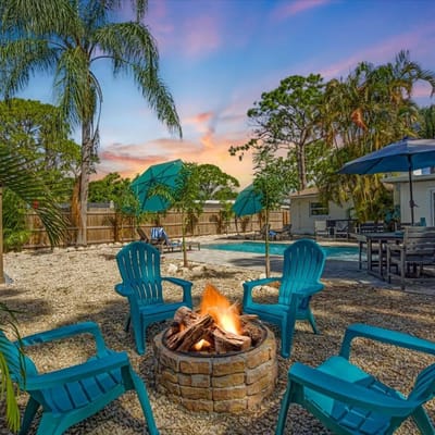 4BR Pool Home Downtown & Lido Beach Pet Friendly