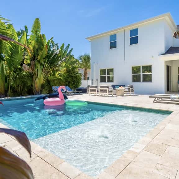 Arlington Ocean Oasis 5br 5ba Htd Saltwater Pool - Image 1