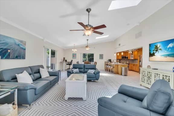 Coastal 3BR Getaway|5 Min to Beach|Pool+Peloton
