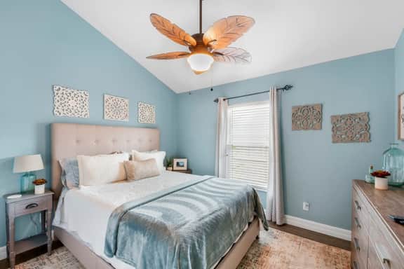 Family-Friendly Retreat Near Siesta Key+Beach Gear