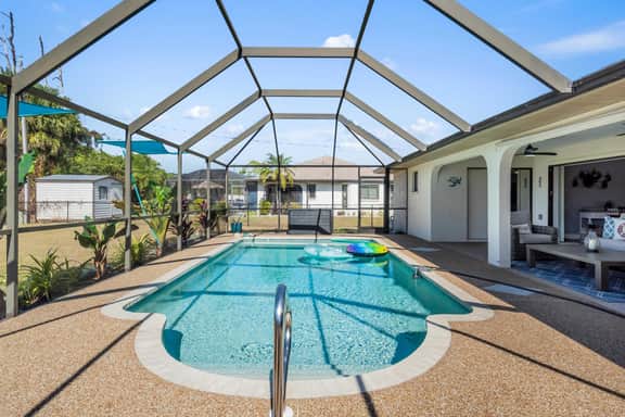 Florida Sunhouse Heated Pool, Pet Friendly - Image 2