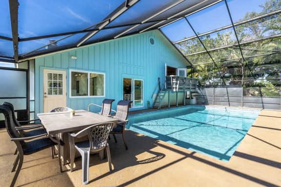 Nokomis Beach Getaway with Heated Pool