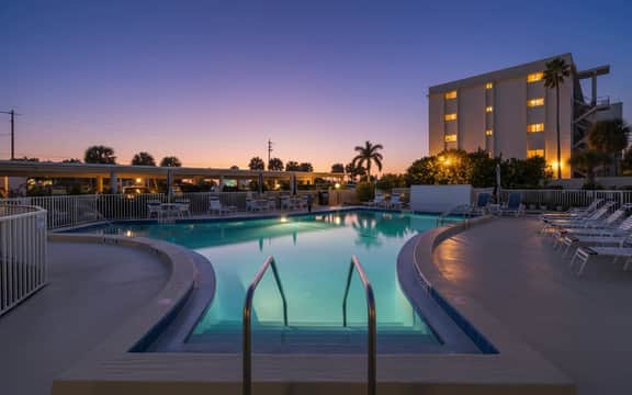 Sandy Feet Retreat – Fully Remodeled Condo Steps from Siesta Key Beach