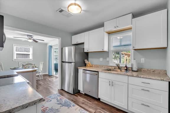 Sarasota Cottage w/ Heated Salt Water Pool