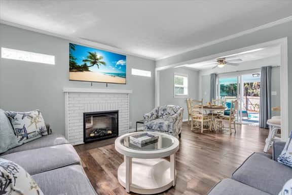 Sarasota Cottage w/ Heated Salt Water Pool
