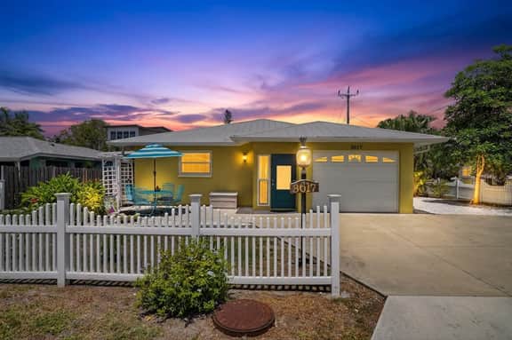 Aloha Cottage at Sapphire Shores
