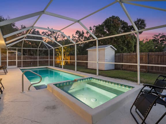 Sarasota Springs Pool Retreat | Heated Pool • Pet-Friendly • Near Siesta Key